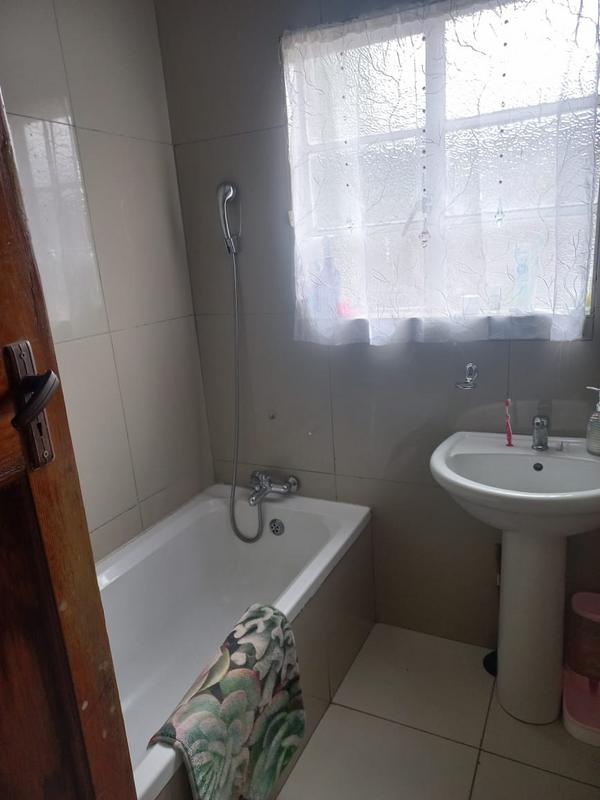 4 Bedroom Property for Sale in Bothaville Free State